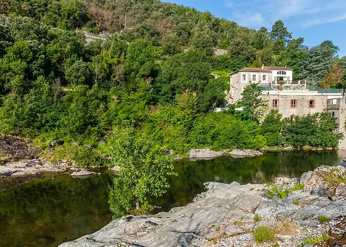 Lovely In With Private Swimming Pool, Be Inside Or Outside Corbes